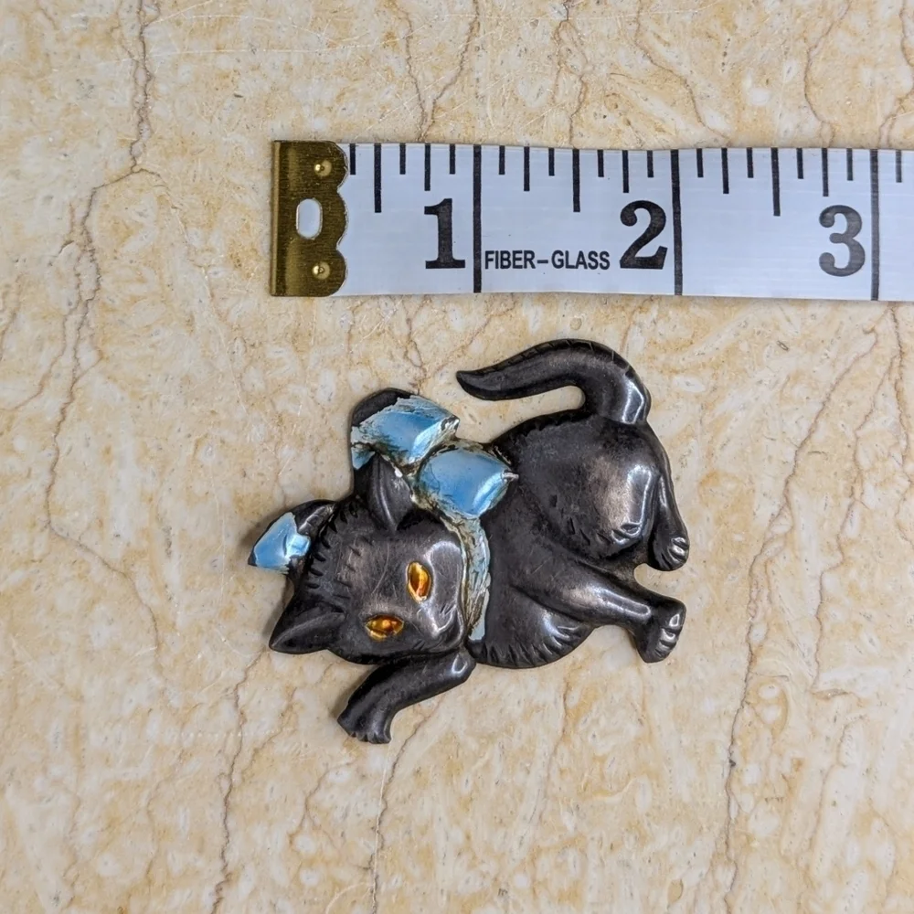 Vintage Pressed Sterling Silver Blue Ribbon Gold Eyes 1950's Kitten Cat Brooch